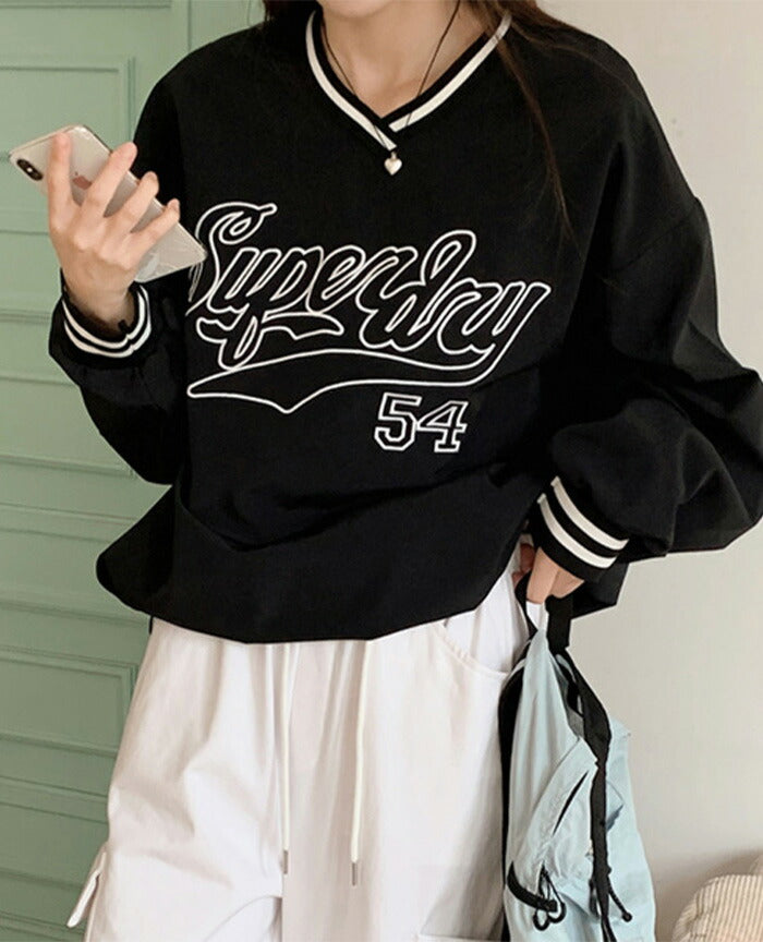 SHOPPERLAND(ショッパーランド)Embroidery Lettering V-neck Sweat Shirt